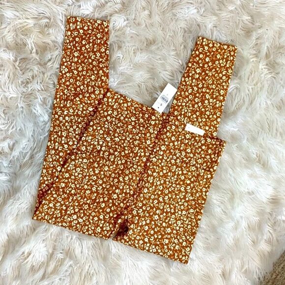 NWT Lou & grey the ponte pocket leggings Xs - Picture 2 of 6